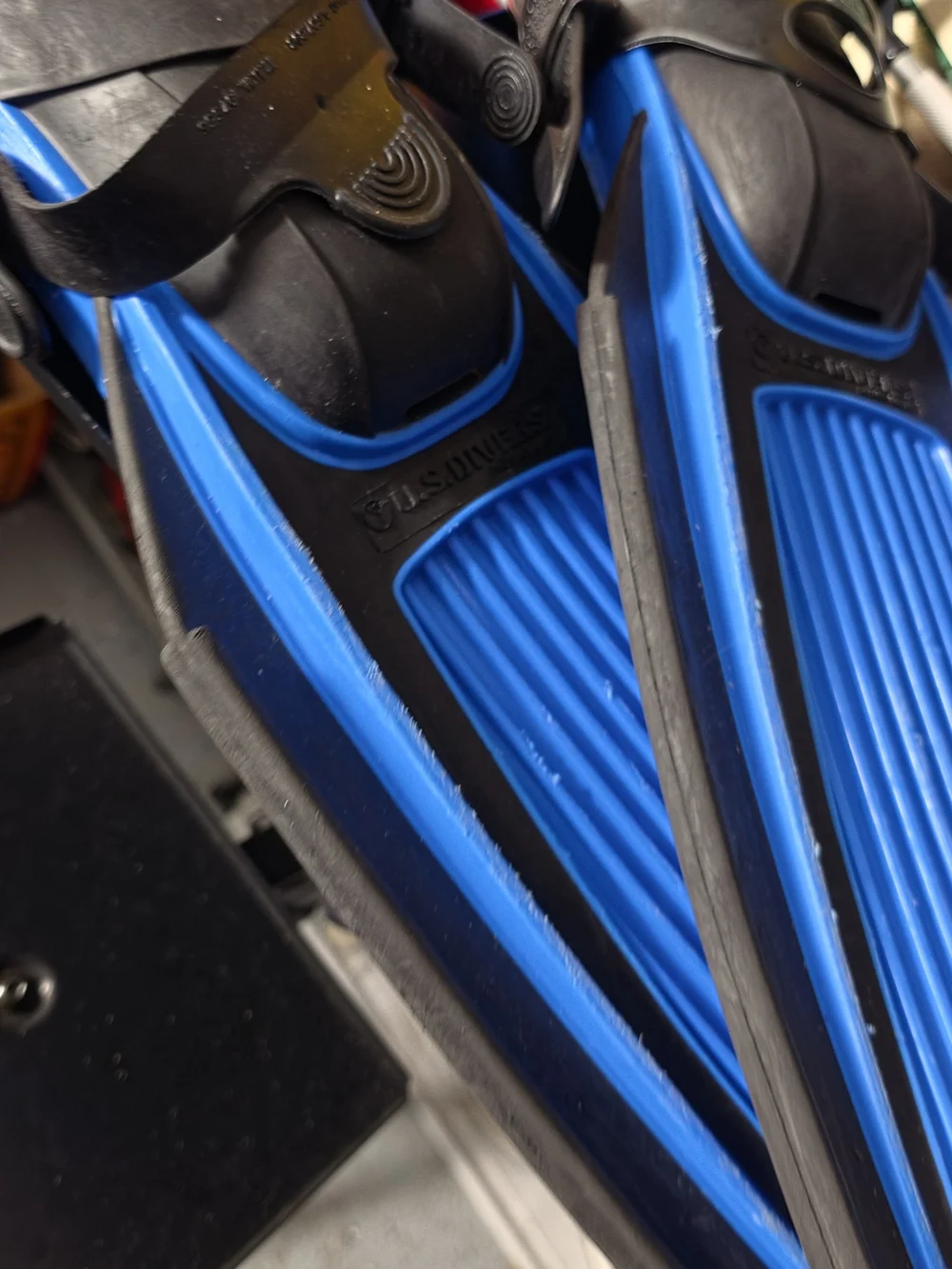 🔥 Men's Blue Adjustable Strap Swim Fins Medium